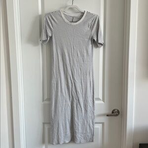 a New Day White/Black Striped Short Sleeve Knit Maxi Dress S